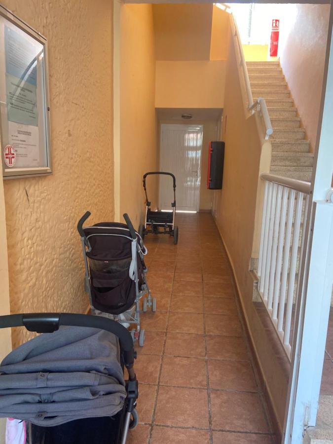 Appartement A 2 Passi Dal Mare! à Es Pujols Extérieur photo